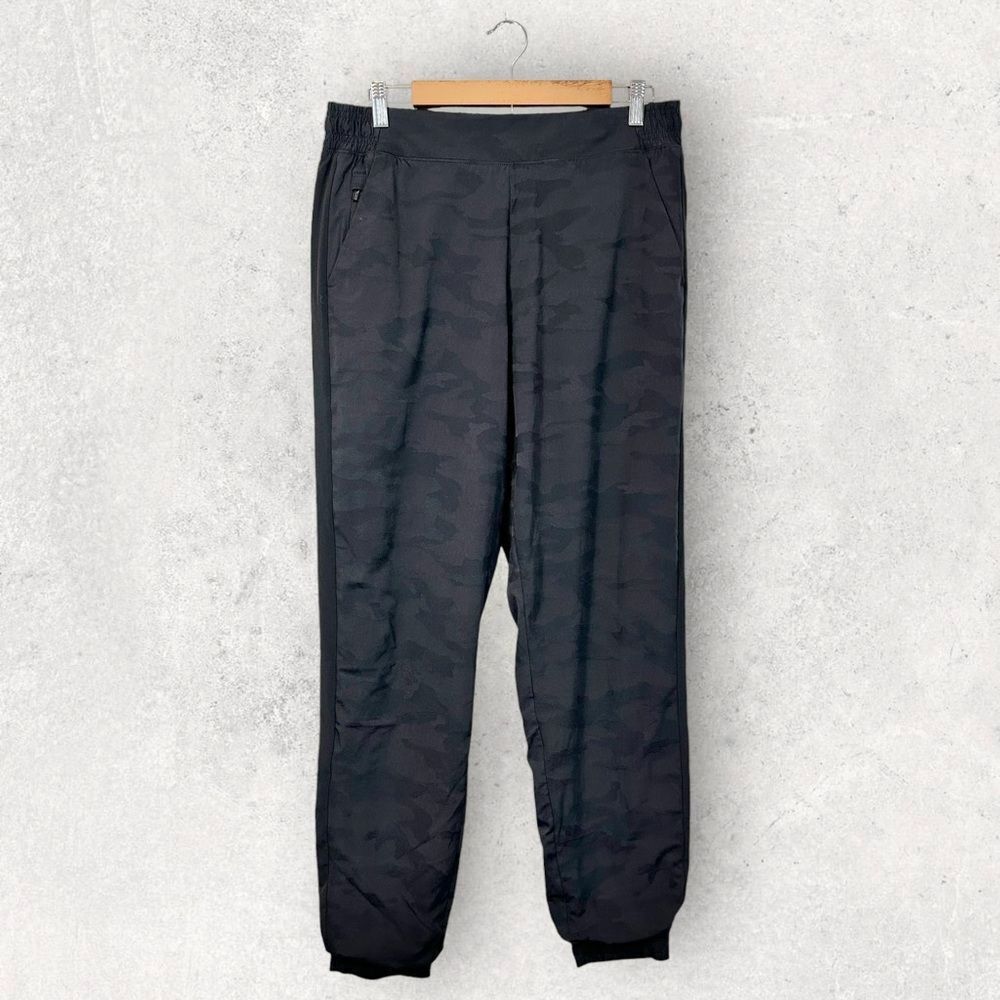 Athleta Brooklyn Textured Lined Jogger Black Gray Camo Print 12 Tall